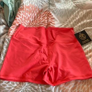 Til You Collapse Resilient Scrunch shorts